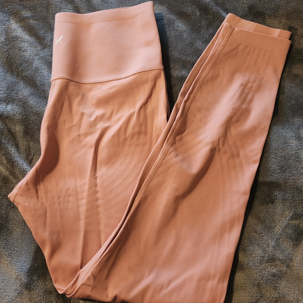 Women's Pink High-Waisted Leggings